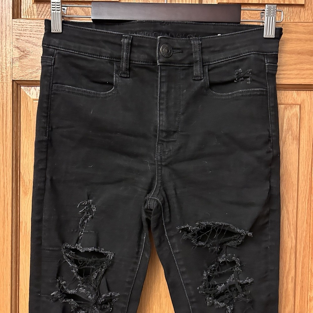 Women's American Eagle Jeans Next Level Stretch Jegging Distressed Size 6 Black - Picture 3 of 8